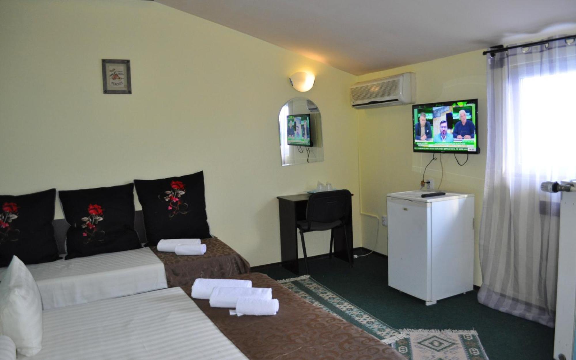 Pension Flamingo Брашов Екстериор снимка